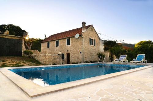 Drnis Apartamento | Holiday home Leptir