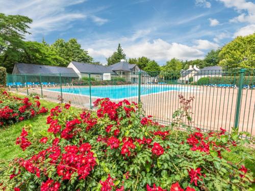 Ploemel Casa | Holiday Home Les Cottages du Golf-3 by Interhome