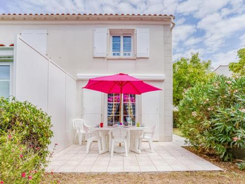 Vaux-sur-Mer Casa | Holiday Home Les Hautes Folies-7 by Interhome