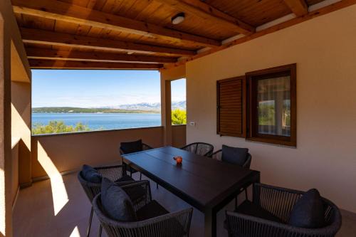 Novigrad Villa | Holiday home Lorena