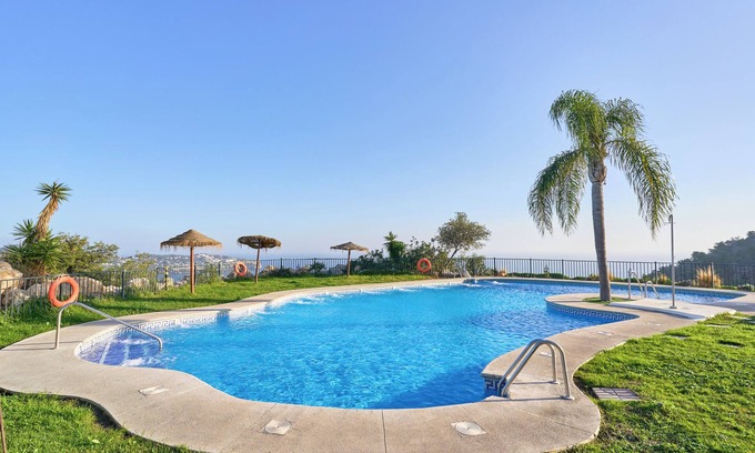 Almuñécar Casa | Casa de vacaciones 'Los Altos 23' con vistas al mar, Wi-Fi y aire acondicionado