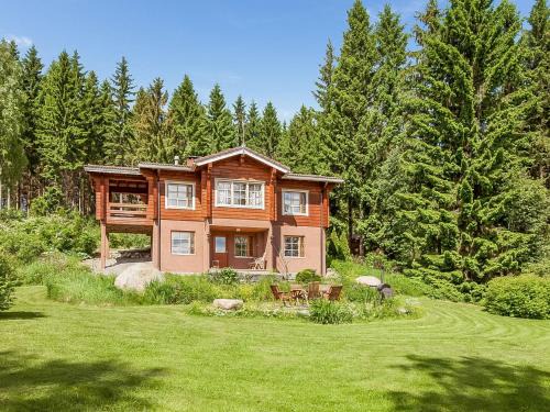 Ikaalinen Casa | Holiday Home Mäntyhovi by Interhome