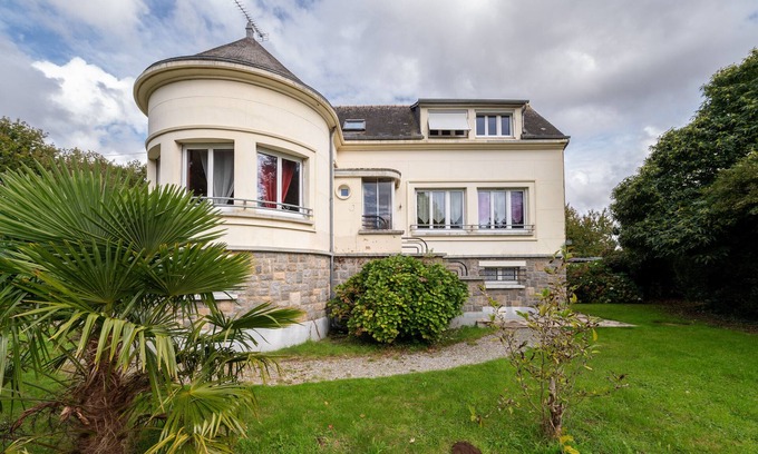 Val-d'Oust Casa | Casa de vacaciones 'Maison Dans Le Morbihan' con jardín privado