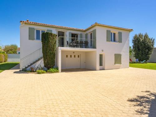 Vaux-sur-Mer Casa | Holiday Home Maison Elio by Interhome