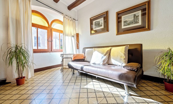 Santes Creus Casa | Casa de vacaciones 'Maria' con vistas a la montaña, balcón y Wi-Fi
