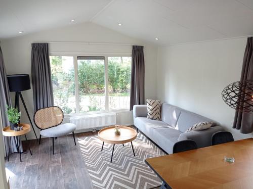 Schaarsbergen Chalet De Esquí | Holiday Home Maridu Ayla
