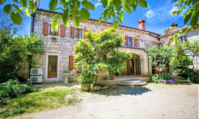 Jakovici Casa | Holiday Home Mendula
