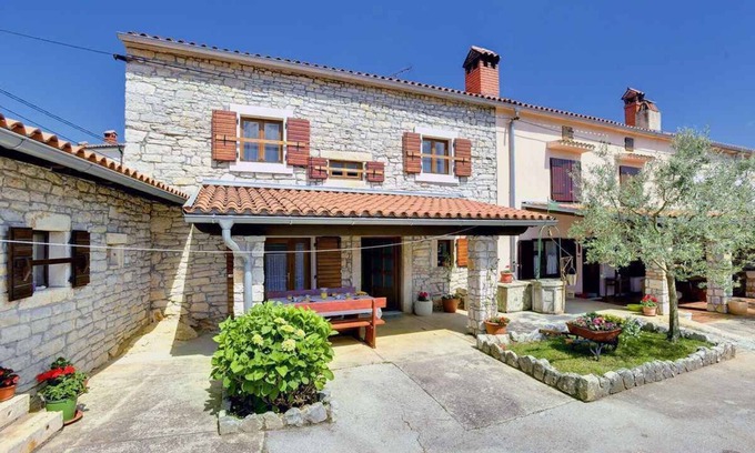 Orihi Casa | Casa vacacional con aire acondicionado y terraza