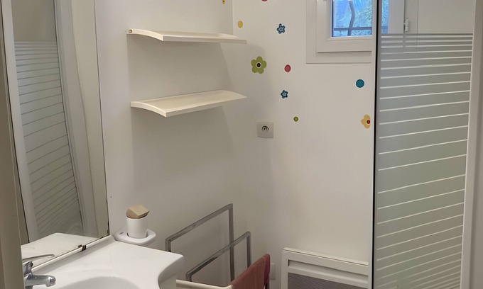 Gignac Casa | Casa de vacaciones 'Montagnac' con terraza privada, jardín privado y Wi-Fi