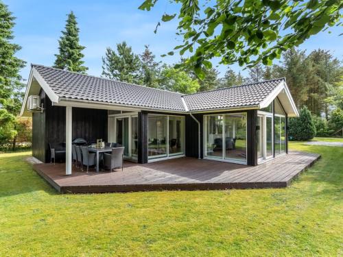 Haslevgarde Casa | Holiday Home Nanni - from the sea by Interhome