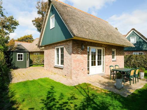 Sint Maartensvlotbrug Casa | Holiday Home near Beach and Forest