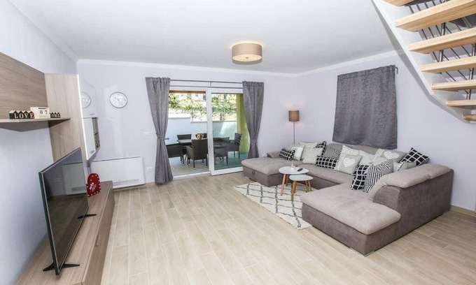 Mugeba Casa | Holiday home near Poreč, 2 km from the sea
