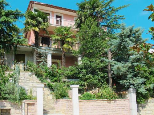 Rasa Casa | Holiday Home Noel by Interhome