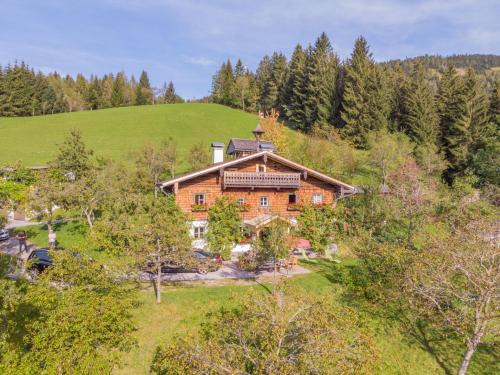 Abtenau Casa | Holiday Home Oberhaslach by Interhome
