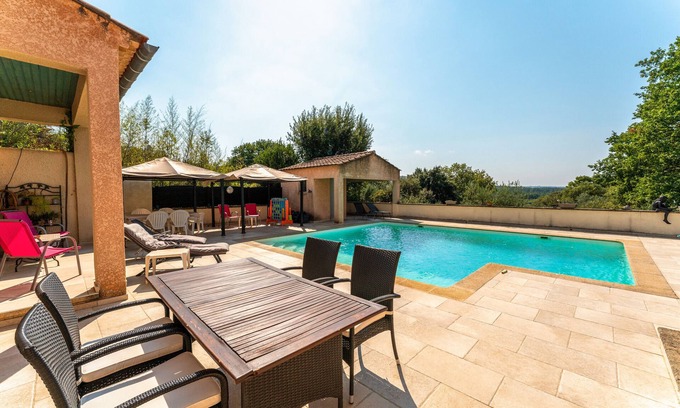 Vallabrix Casa | Casa de Vacaciones 'Obofix' con Wi-Fi
