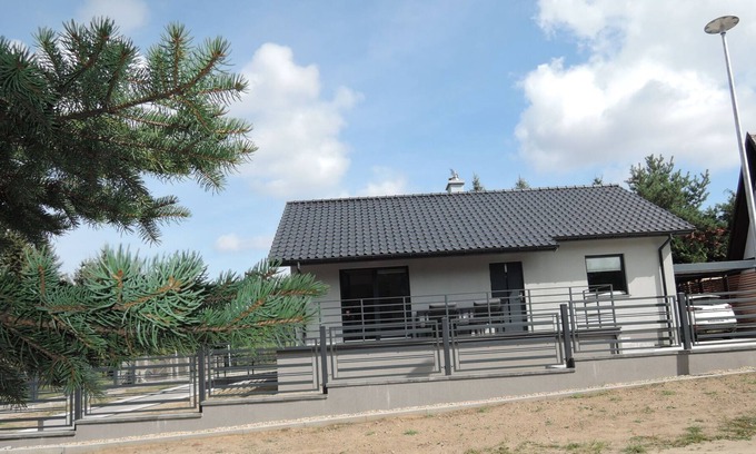 Insko Casa | holiday home on a fenced natural plot, Insko