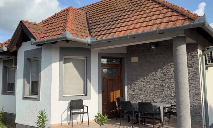 Keszthely Casa | Casa vacacional sólo 300 m de la playa