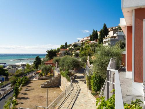 San Lorenzo al Mare Casa | Holiday Home Passiflora - SLR400 by Interhome