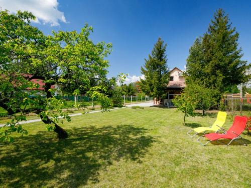 Balatonmariafurdo Casa | Holiday Home Pear Trees by Interhome