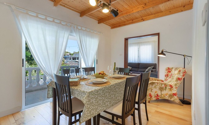 Tacoronte Casa | Casa de vacaciones 'Picarus' con terraza privada, Wi-Fi y aire acondicionado