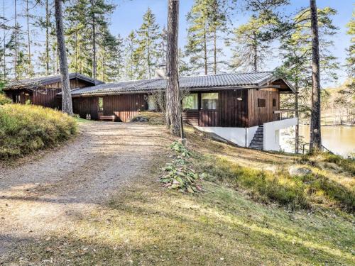 Sibbo Casa | Holiday Home Pippuriranta by Interhome