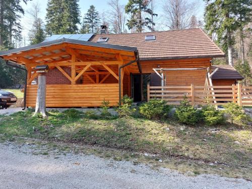 Predjama Apartamento | Holiday home Polsak