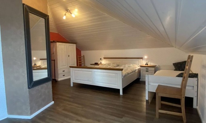 Irmenach Apartamento | Casa de vacaciones Red Milán
