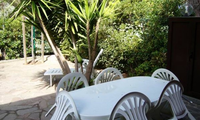 Giannella Casa | Holiday Home 'Residence Giannella - Robinia 35' with Private Garden and Air Conditioning