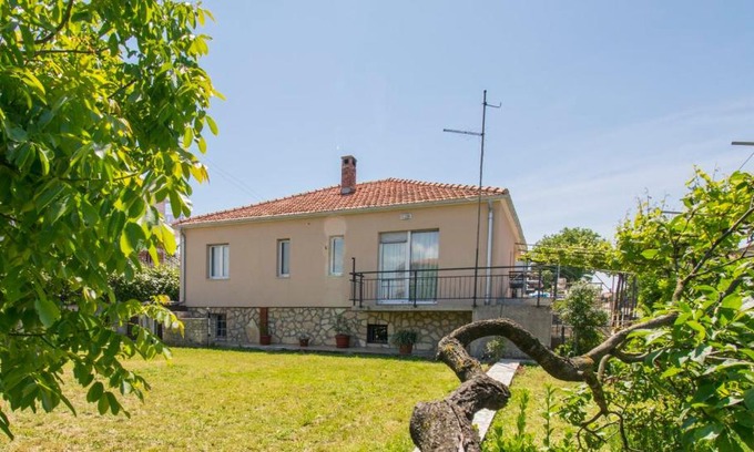 Valdebek Casa | Holiday home Rovere