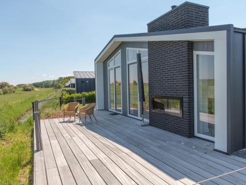 Wemeldinge Casa | Holiday Home Ruisweg 59 by Interhome
