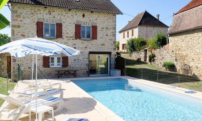 Loubressac Casa | Holiday Home Sarrouil by Interhome