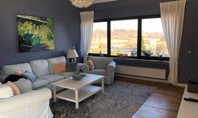 Schalkenmehren Casa | Holiday home Schöner Maarblick - 4-bed holiday home, shower/toilet, 2 bedrooms