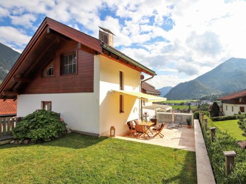 Achenkirch Casa | Holiday Home Seekarblick by Interhome