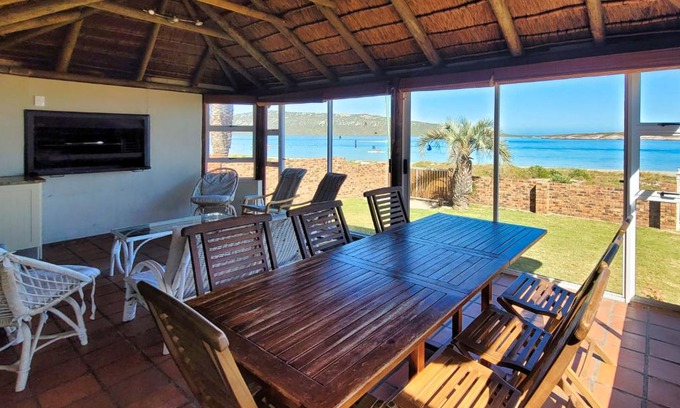 Langebaan Casa | Holiday Home Seemansrus