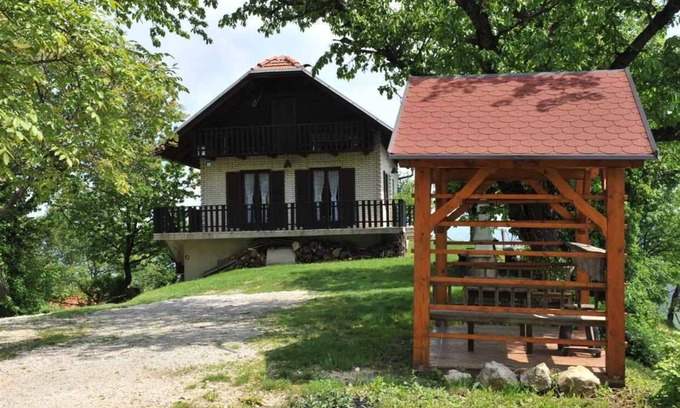 Smarje pri Jelsah Casa | Casa vacacional con acceso a Internet y barbacoa