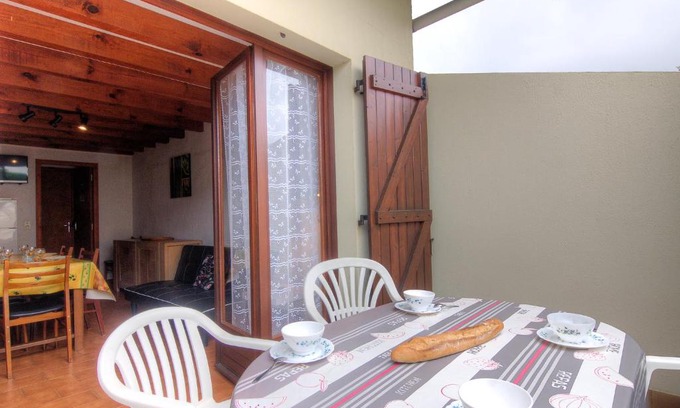 Mimizan-Plage Casa | Holiday Home Sicard-6 by Interhome
