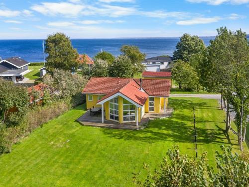 Vejlby Fed Casa | Holiday Home Solja - 85m from the sea by Interhome