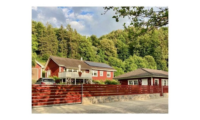Themar Apartamento | Holiday home Tachbachtal
