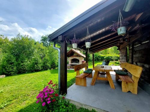 Slunj Casa | Holiday home The Hive