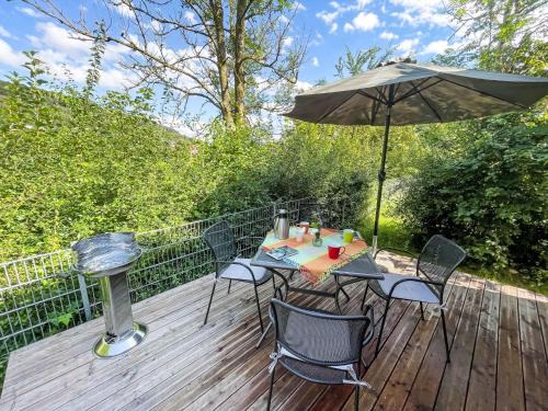 Riedenburg Casa | Holiday Home Tiny Haus Donaublick by Interhome