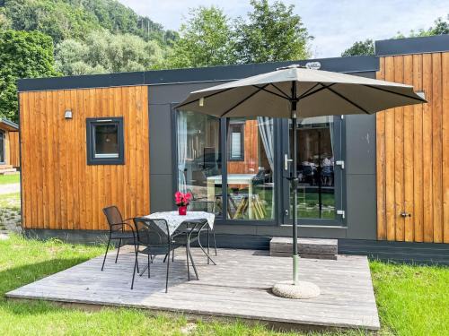 Riedenburg Casa | Holiday Home Tiny Haus Libelle by Interhome