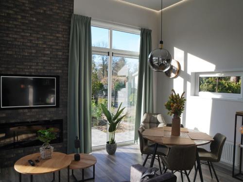 Bosgebied Hoenderloo Casa | Holiday Home Tiny House by Interhome