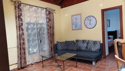 El Guincho Apartamento | Holiday home to the street with big kitchen