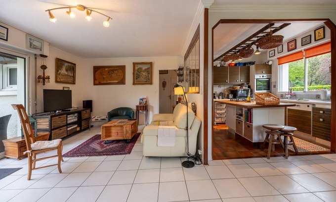 Saint-Nolff Casa | Casa de vacaciones 'Ty Clafout' con terraza privada, jardín privado y Wi-Fi