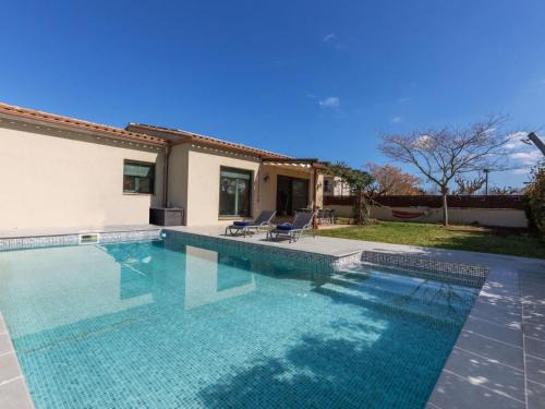 Ullastret Casa | Holiday Home Ullastreta by Interhome