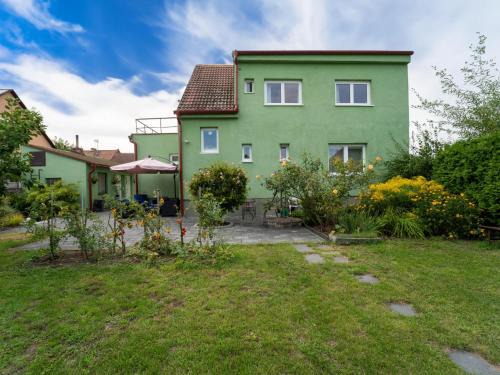 Kolin 2 Casa | Holiday Home Velký Osek by Interhome