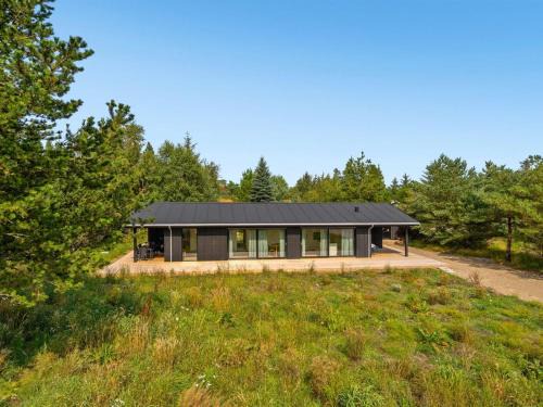 Torup Strand Casa | Holiday Home Vigga - 800m from the sea by Interhome
