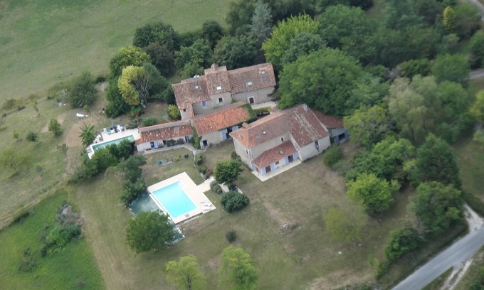 Grand-Brassac Casa | Villa Espérance – Casa familiar con piscina y vistas al campo del Périgord