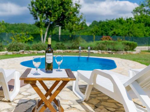 Makovci Casa | Holiday Home Villa Malini by Interhome