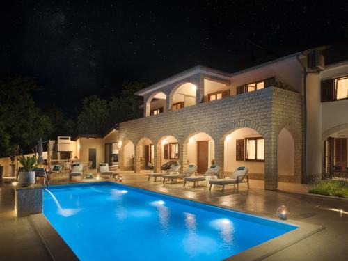 Mugeba Casa | Holiday Home Villa Marina I by Interhome
